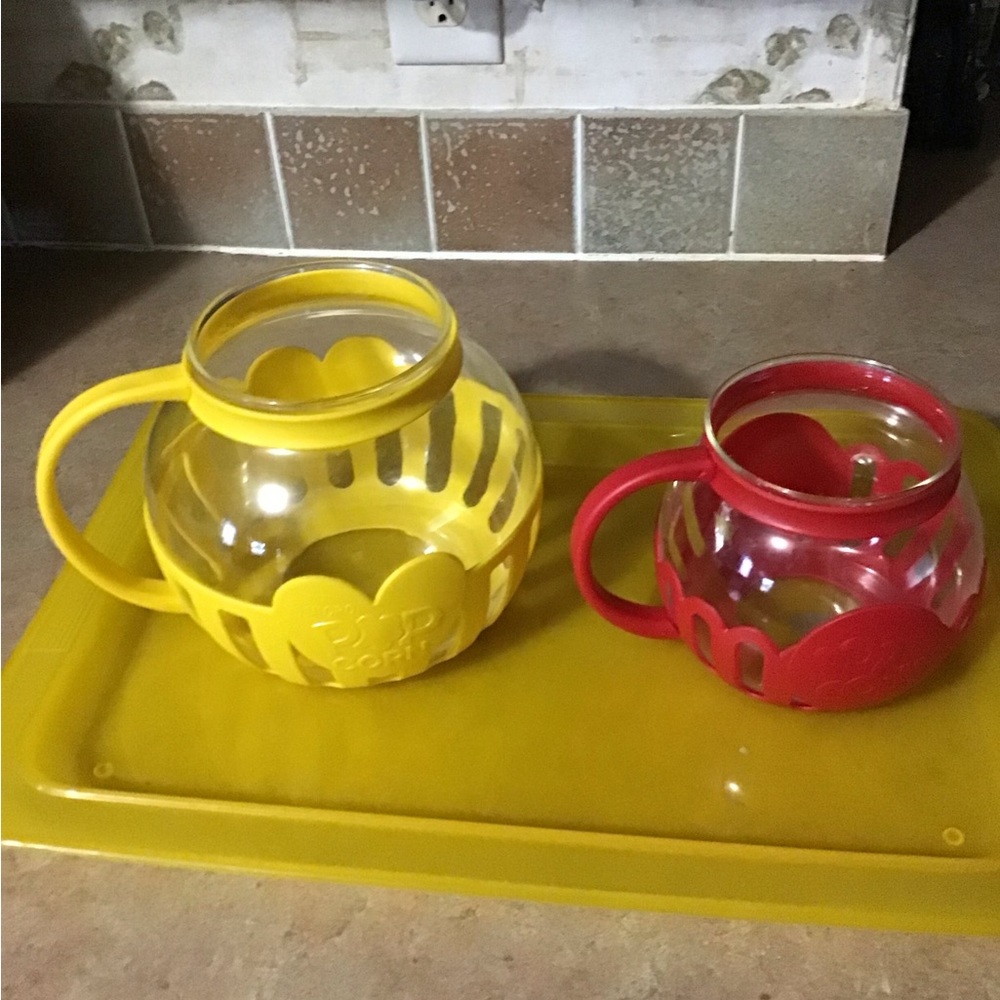 Make delicious popcorn with the Ecolution Popcorn Popper.
